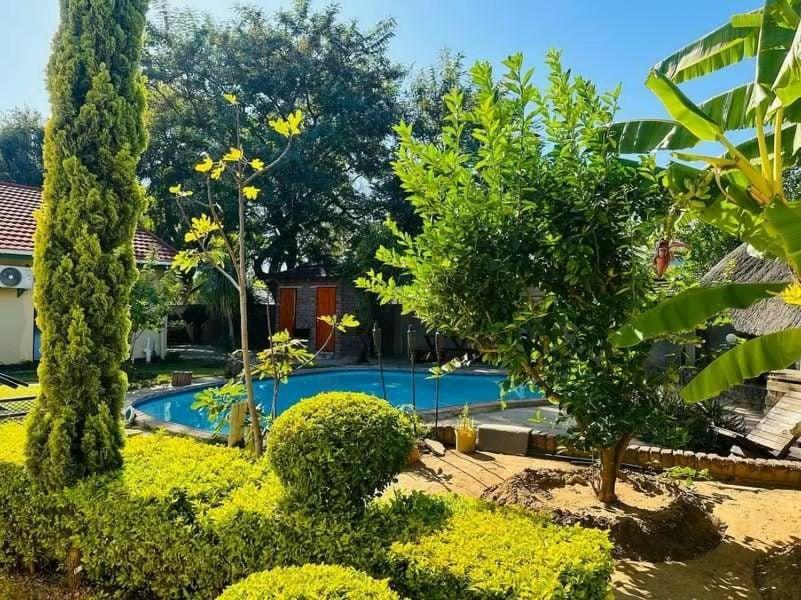 Birdville Bnb Guest House Gaborone Exterior photo